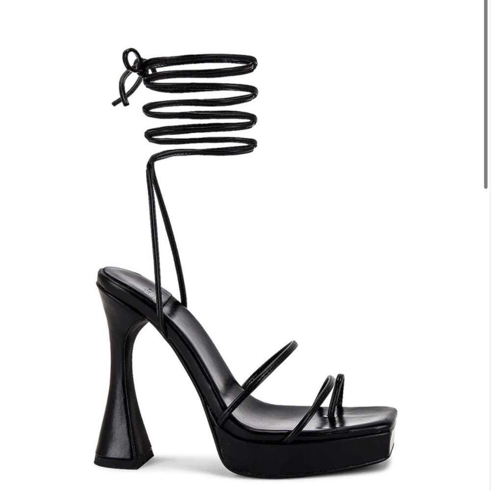 Jeffrey Campbell Primadonna in Black